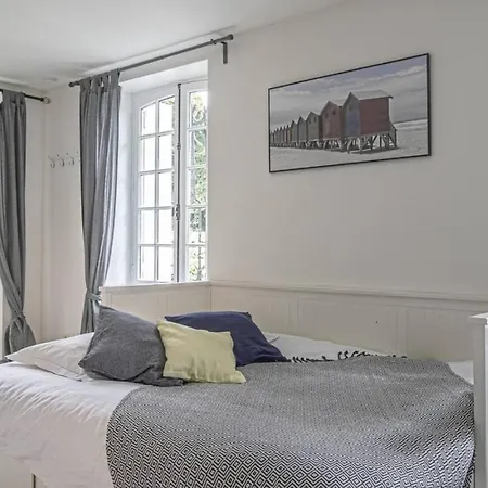 De Charme Dans Un Chateau A 5 Min D'honfleur 아파트