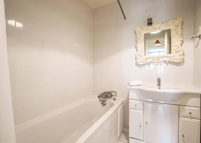 Apartmán De Charme Dans Un Chateau A 5 Min D'honfleur Gonneville-sur-Honfleur